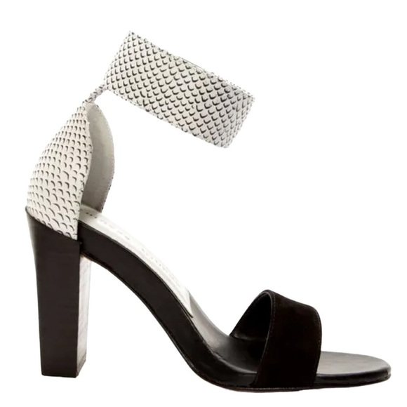 Chinese Laundry Balance Black and White Single Strap Sandals - Picture 2 of 11